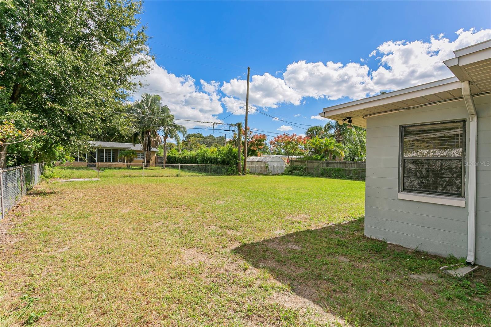 DOVER SHORES EIGHTH ADD - Residential