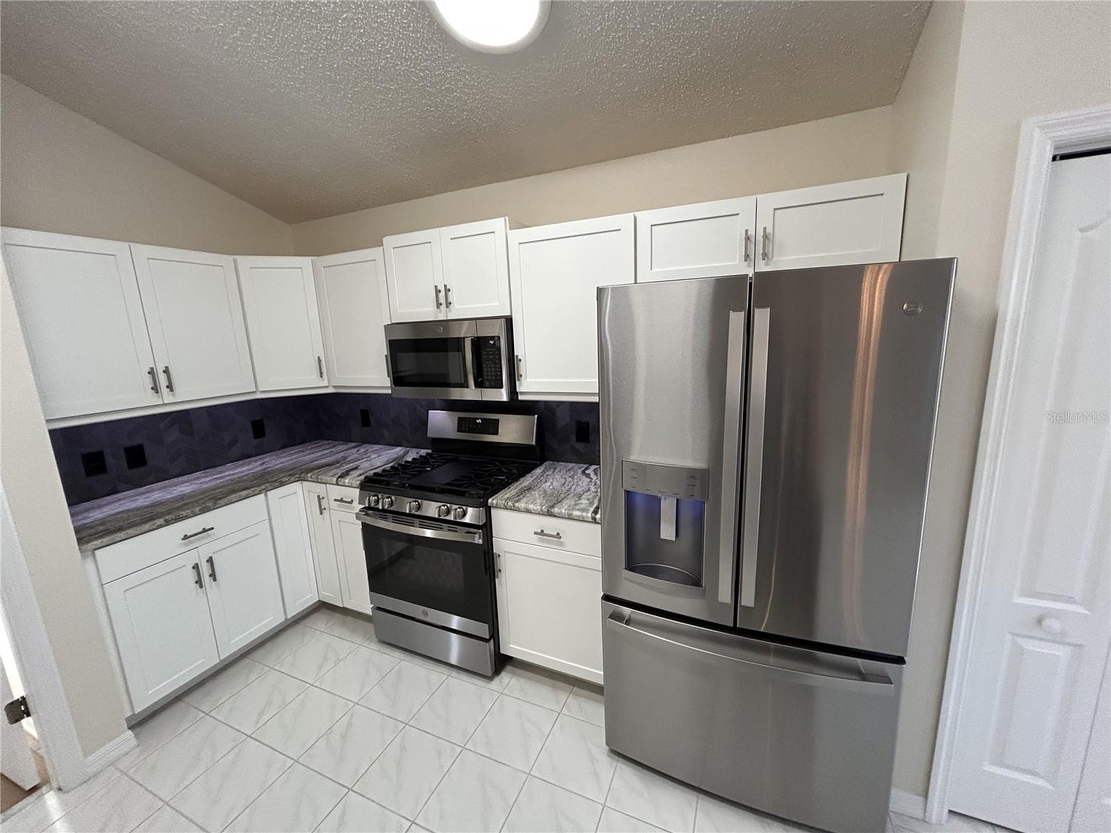 VILLAGES/SUMTER - Residential Lease