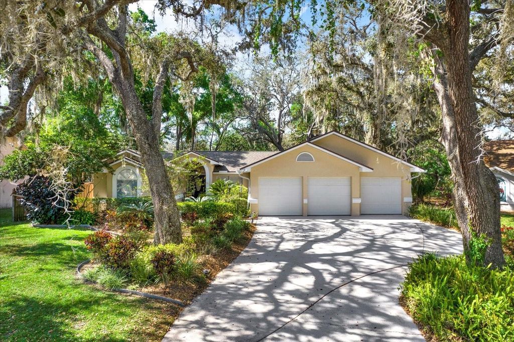 Photo of 1330 Waterwood Drive, Lutz, FL 33559 (MLS # TB8371486)