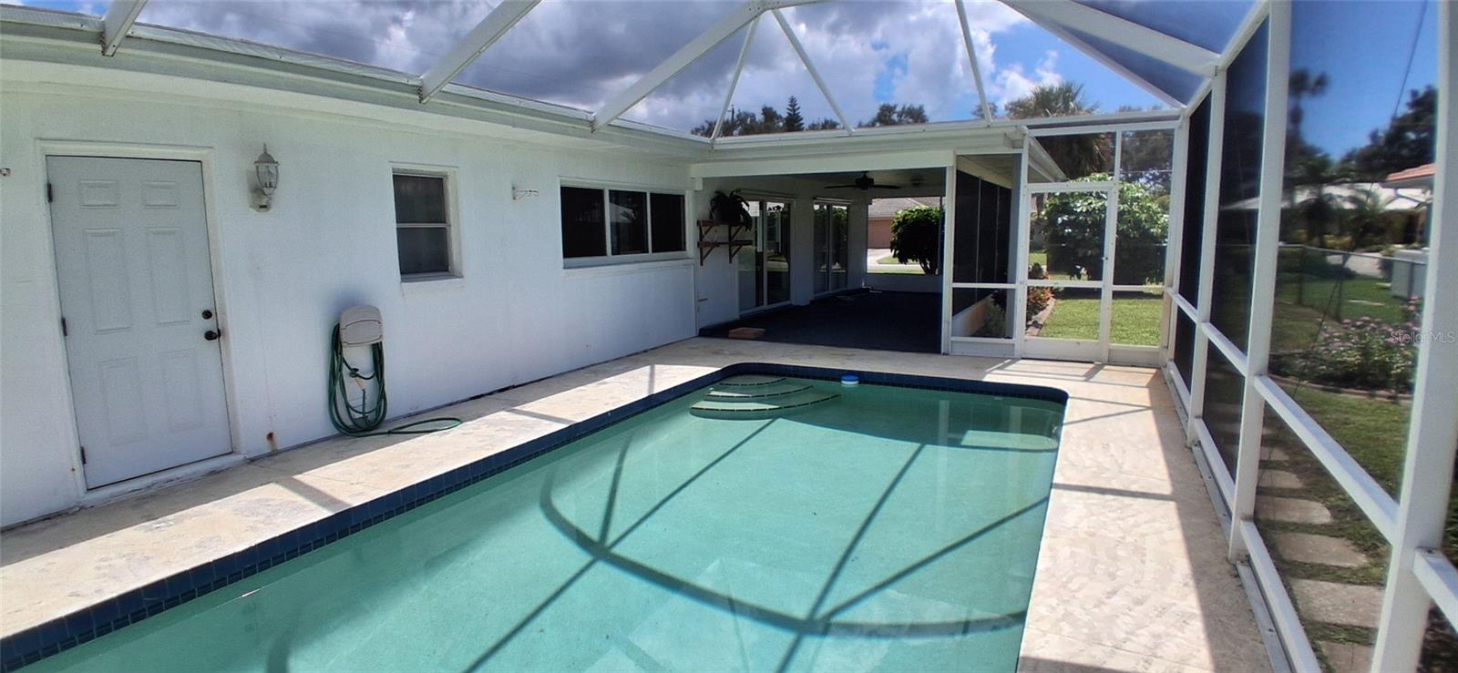 SORRENTO EAST - Residential Lease