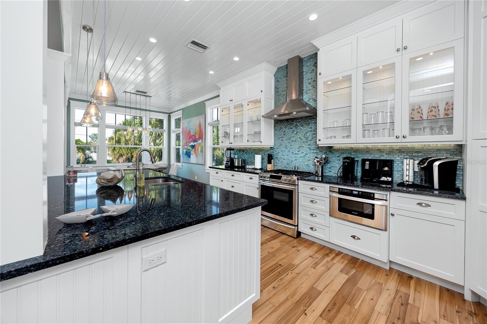 MOREY BEACH - Residential