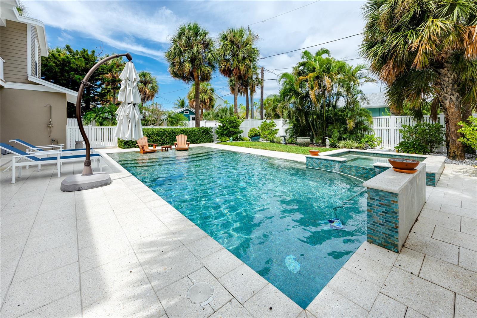 MOREY BEACH - Residential