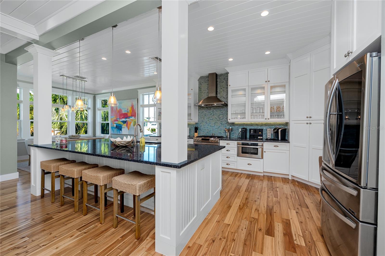 MOREY BEACH - Residential