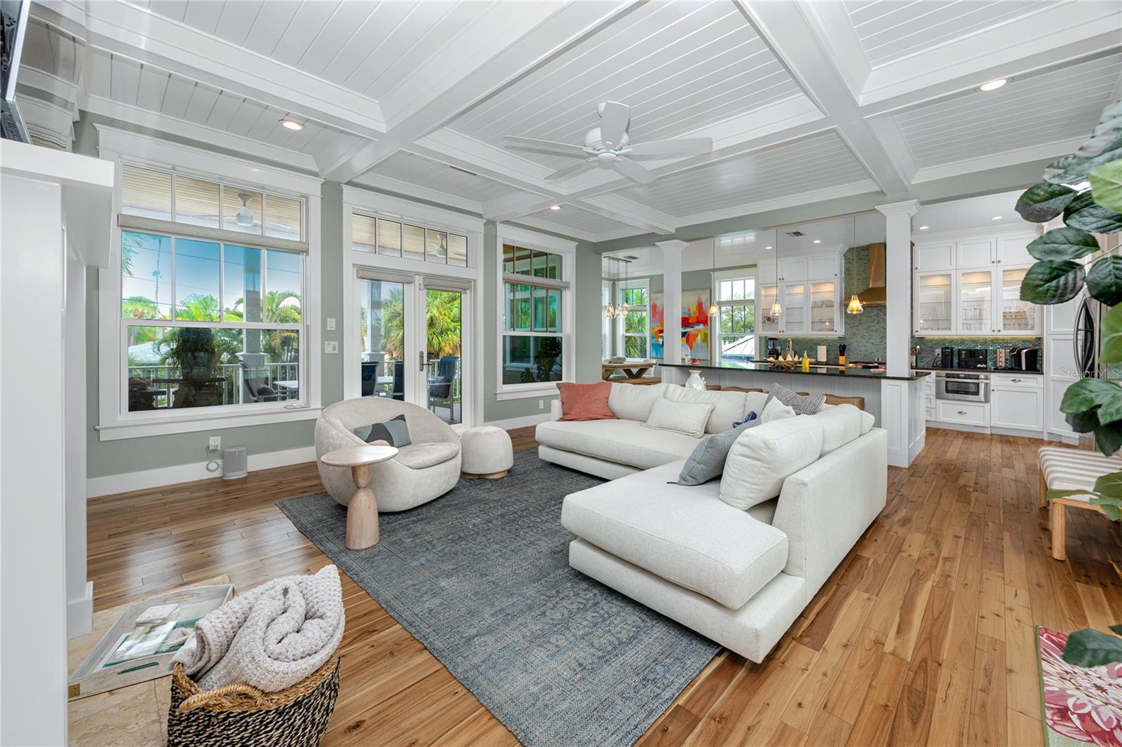 MOREY BEACH - Residential