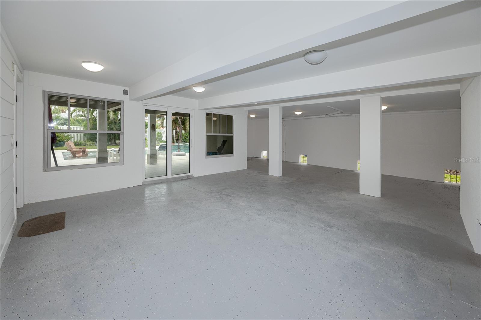 MOREY BEACH - Residential
