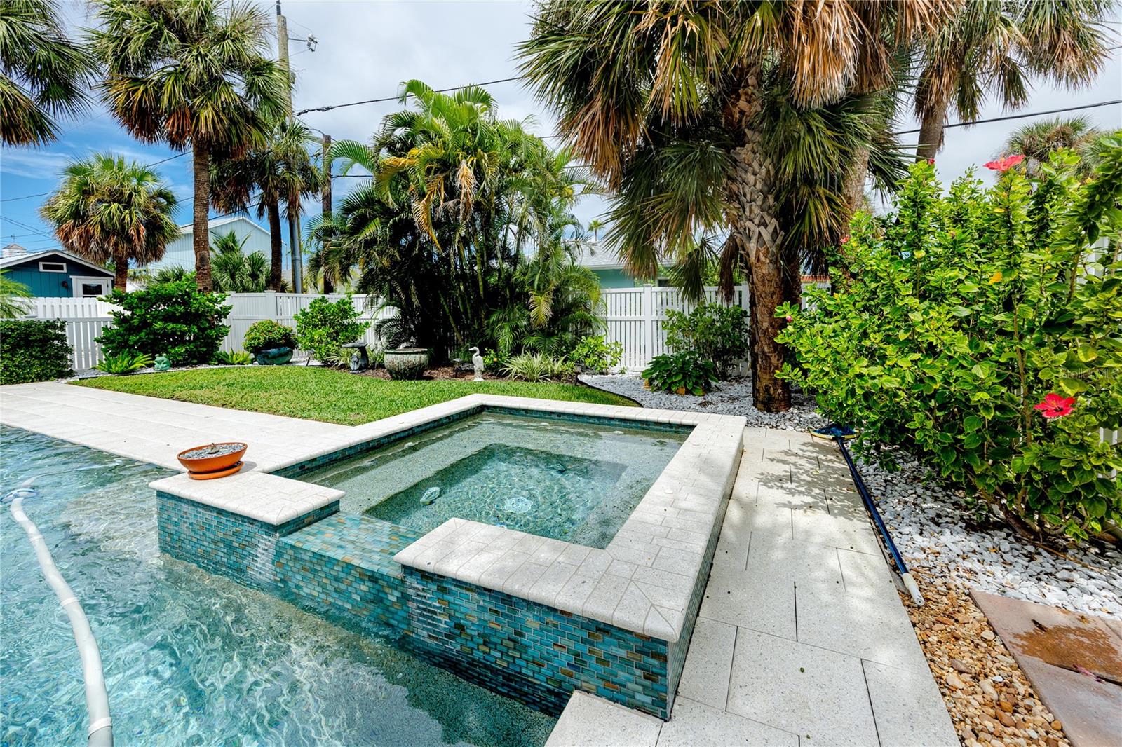 MOREY BEACH - Residential