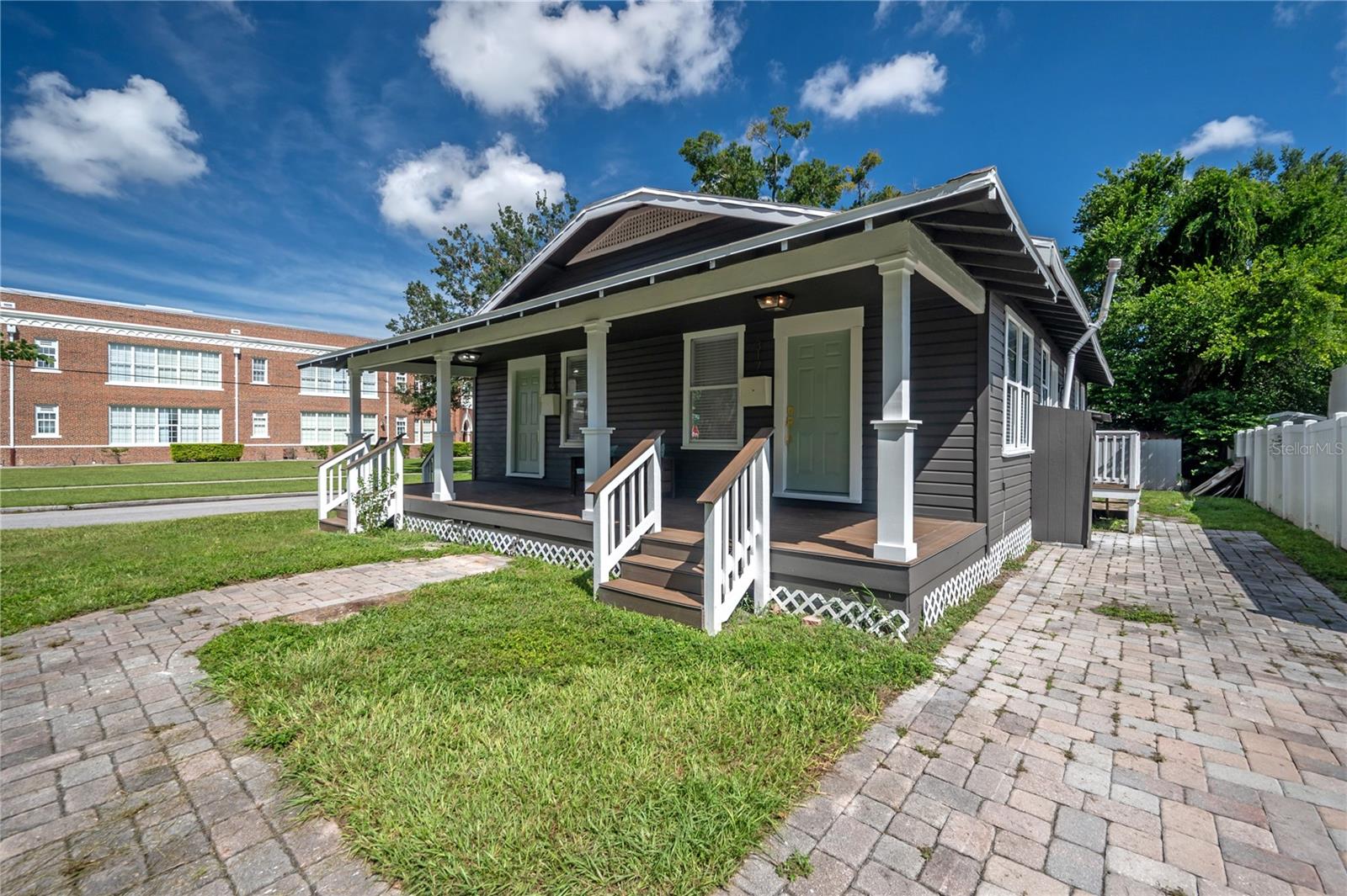 You have to see this adorable Craftsman bungalow in the heart of South Seminole Heights — it was fully renovated last year, and is ready for you to move right in!
This 1920s charmer is one half of a duplex, complete with its own private paver driveway and the sweetest front porch. Inside, it’s light, bright, and full of modern touches — think a gorgeous kitchen with white quartz counters, soft-close shaker cabinets, subway tile backsplash, natural gas stove, and stainless steel appliances. There’s even a stackable washer & gas dryer--and the bathroom? Total spa vibes, with a large walk-in tiled shower with glass enclosure, a handy linen closet, and a designer feel throughout.
Sitting on a big corner lot, you’re just a quick stroll to Rivercrest Park and all the local favorites — Spaddy’s Coffee, Independent Bar & Cafe, La Segunda, Health Mutt, and more. And when you want to venture out, Downtown, the Riverwalk, and Armature Works are less than 10 minutes away.
Water, lawn care, and pest control are all included, making it an easy, low-maintenance move, AND we're pet friendly! If you’ve been dreaming of life in South Seminole Heights, this one’s a gem — come see it before it’s gone!