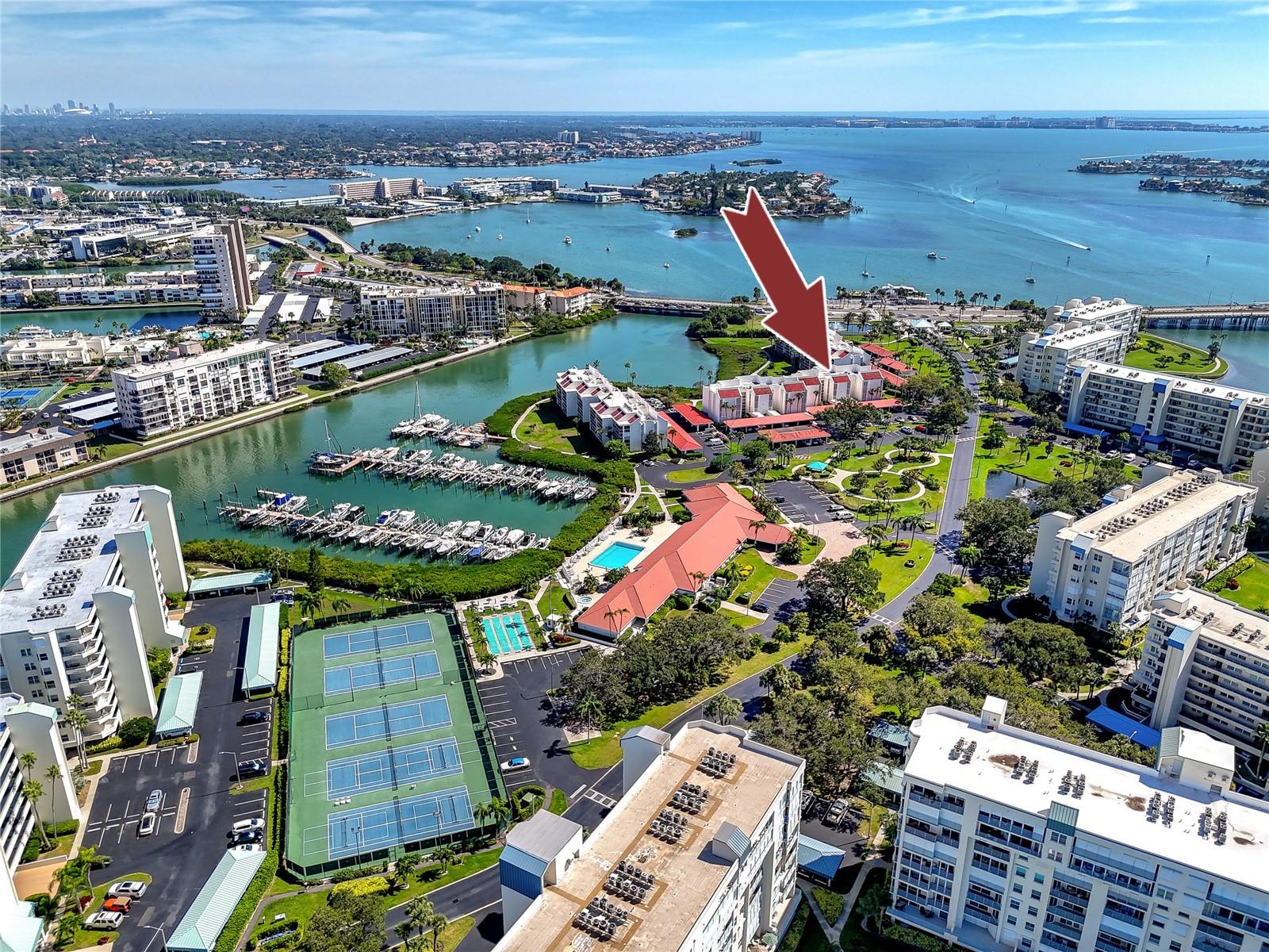 RANGER CONDO - Residential