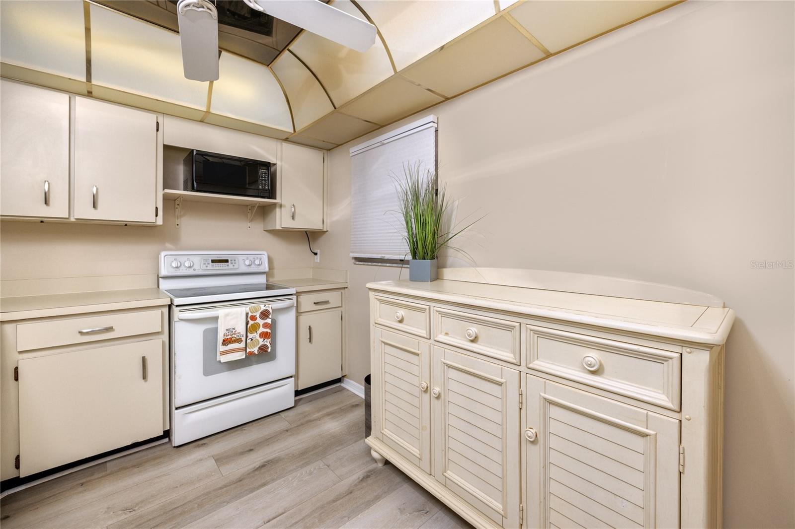 RANGER CONDO - Residential