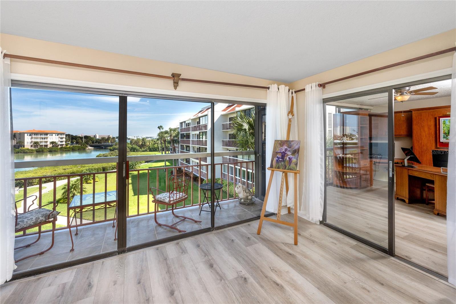 RANGER CONDO - Residential