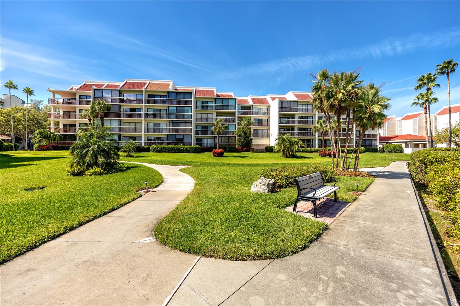 RANGER CONDO - Residential