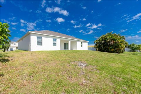 A home in PORT CHARLOTTE