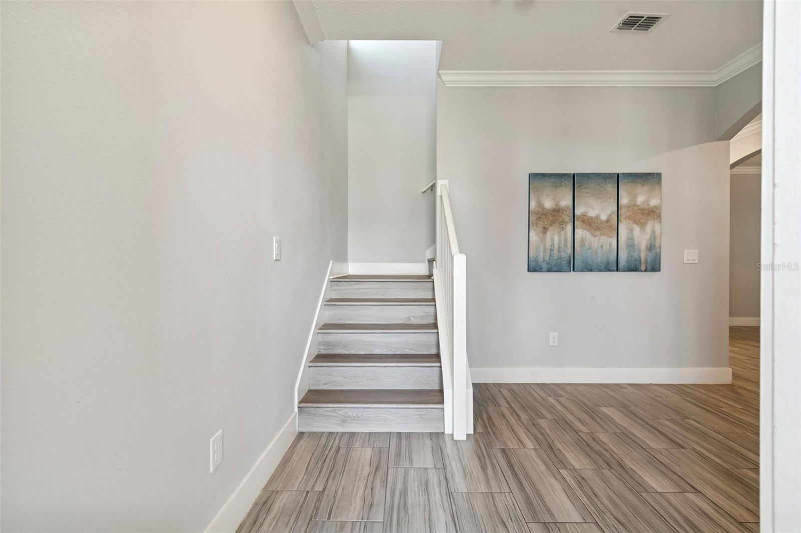 9822 LITTLE BLUESTEM DRIVE