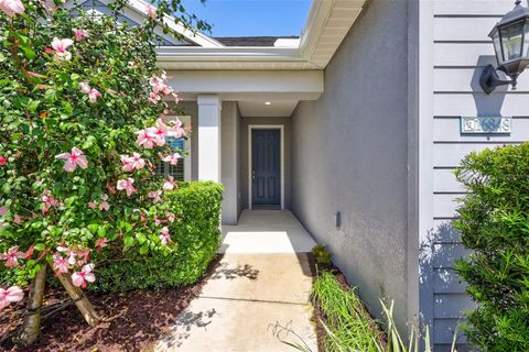 A home in PARRISH