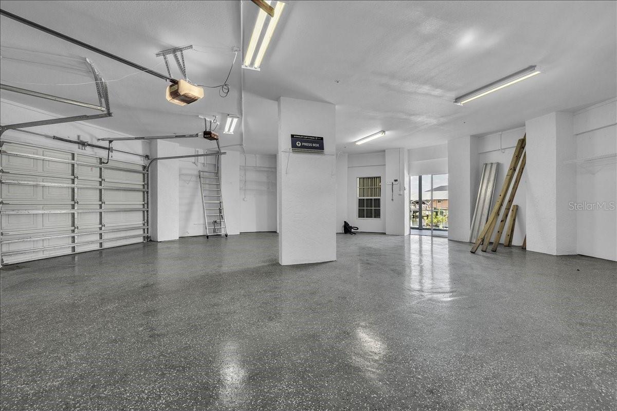 PIRATE HARBOR - Residential