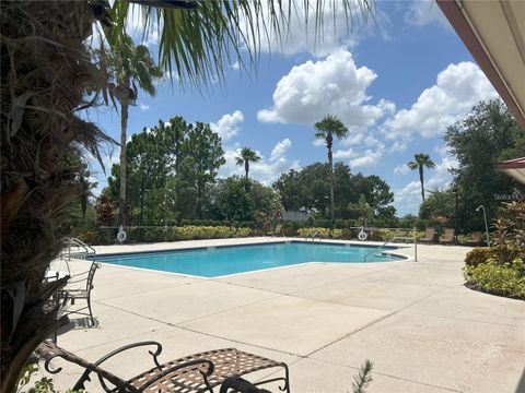 A home in AUBURNDALE