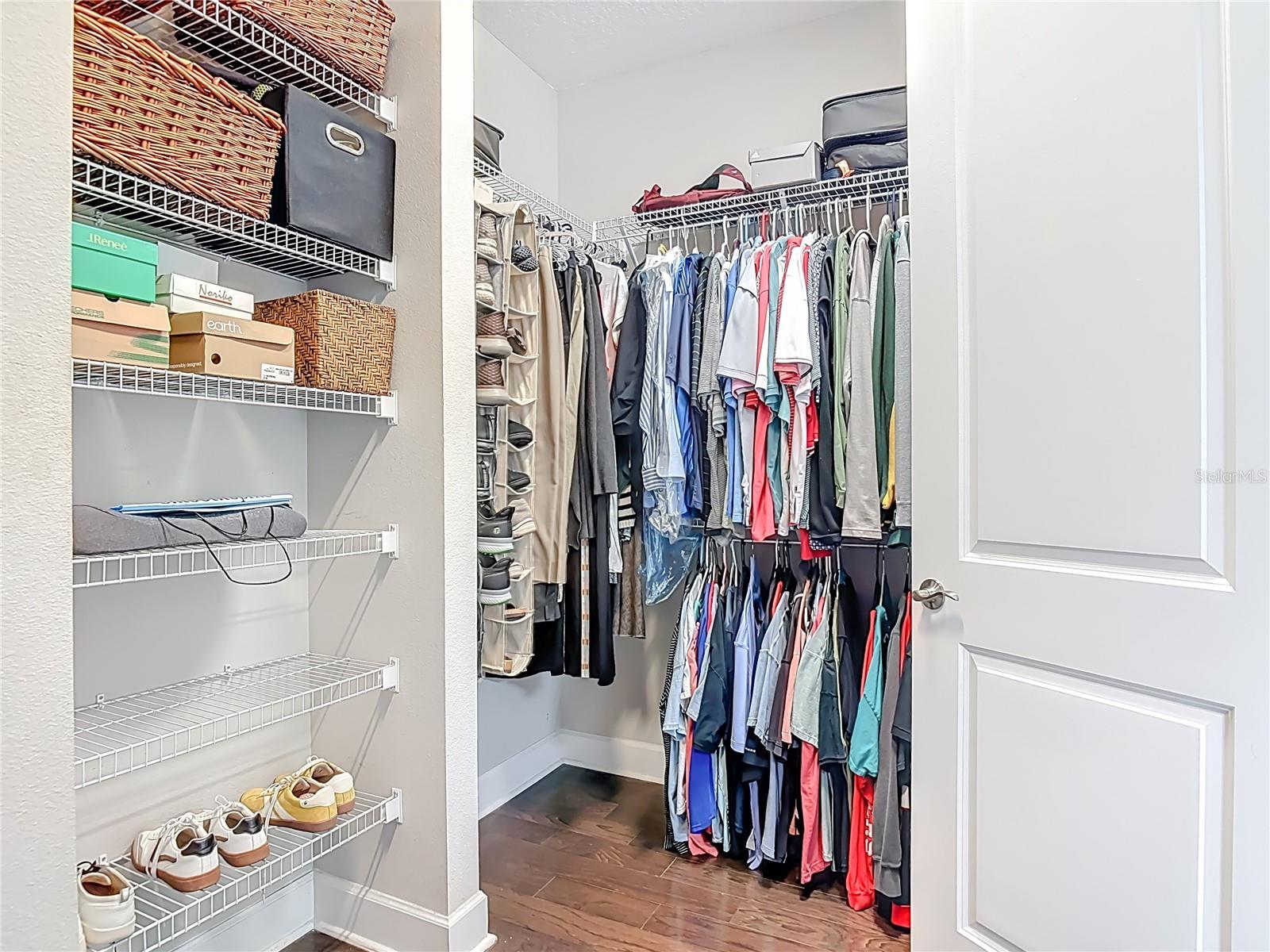 VICTORIA GARDENS PHASE 6 - Residential