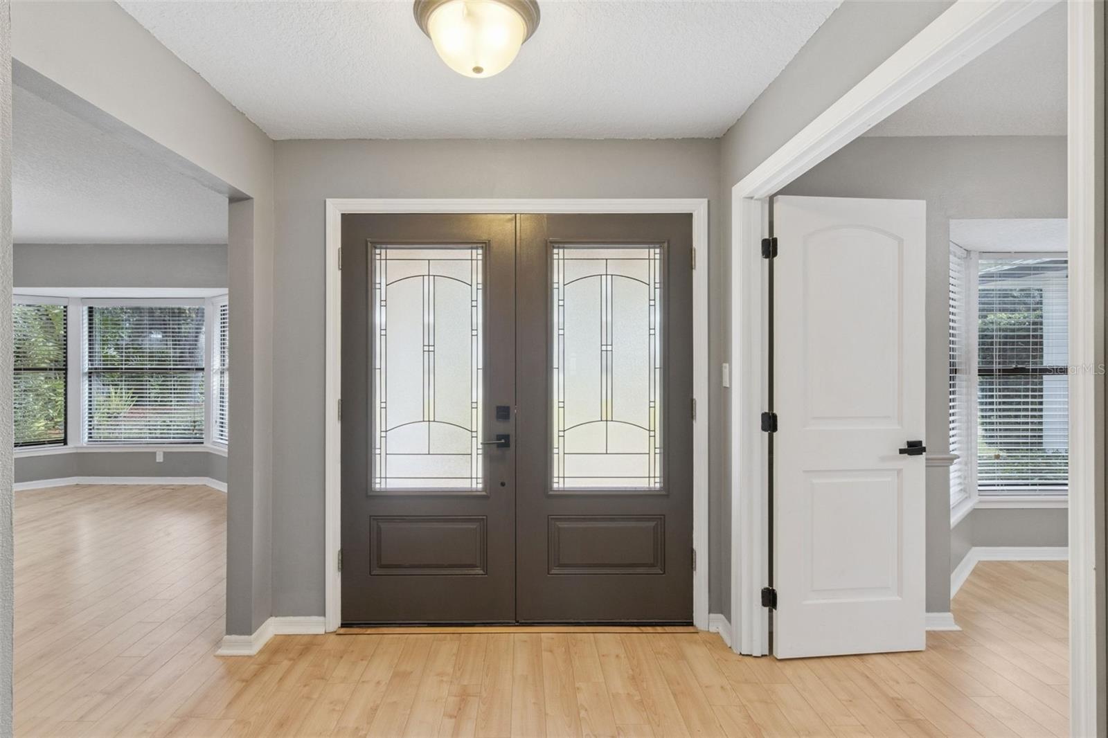 LAKE PEARL ESTATES - Residential