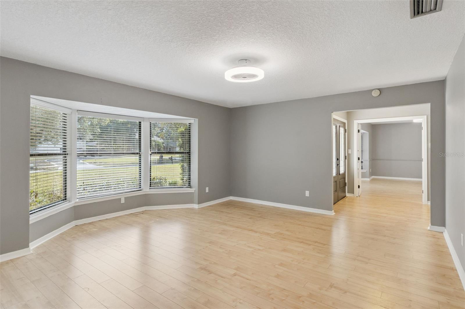 LAKE PEARL ESTATES - Residential