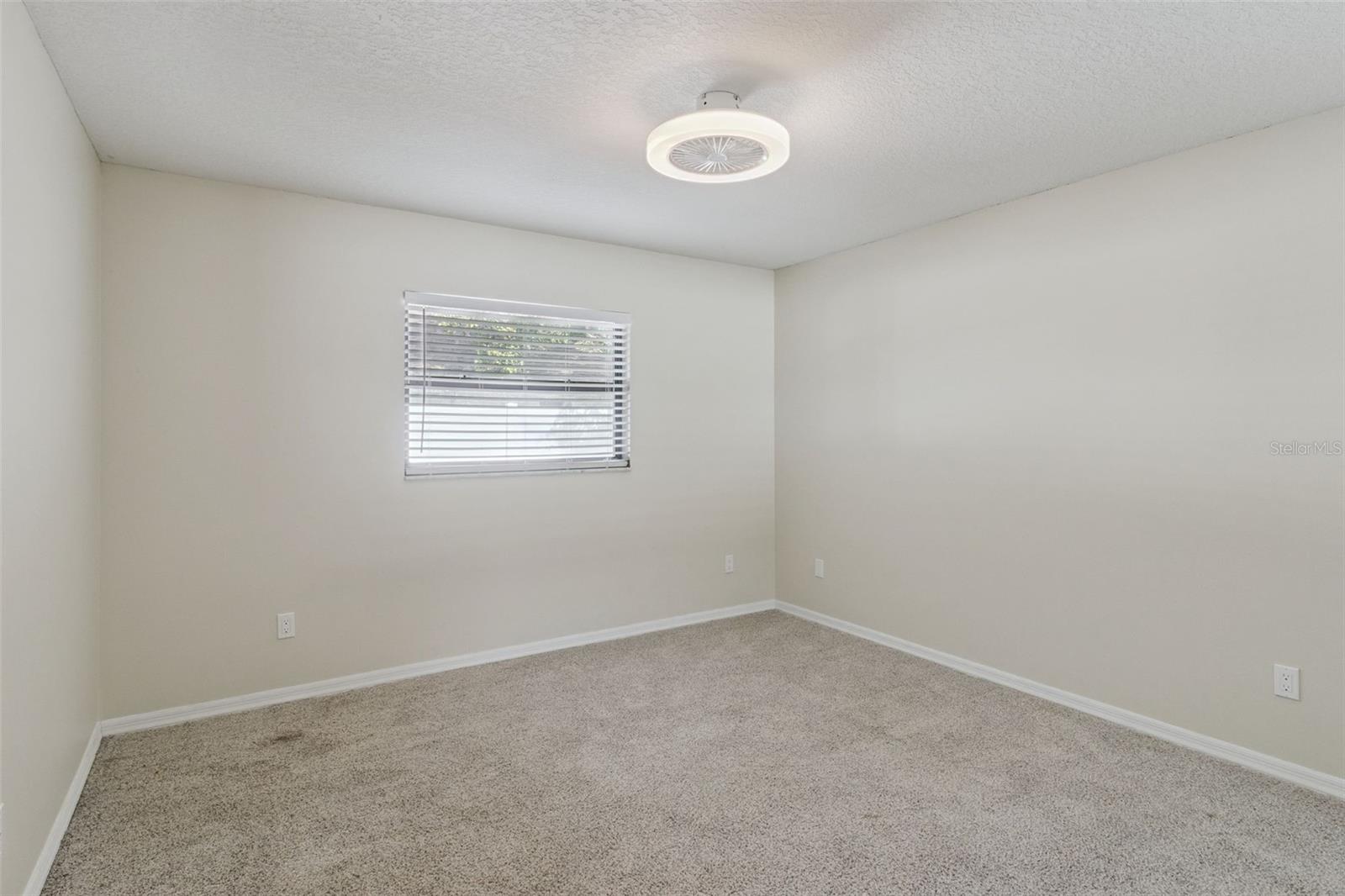 LAKE PEARL ESTATES - Residential