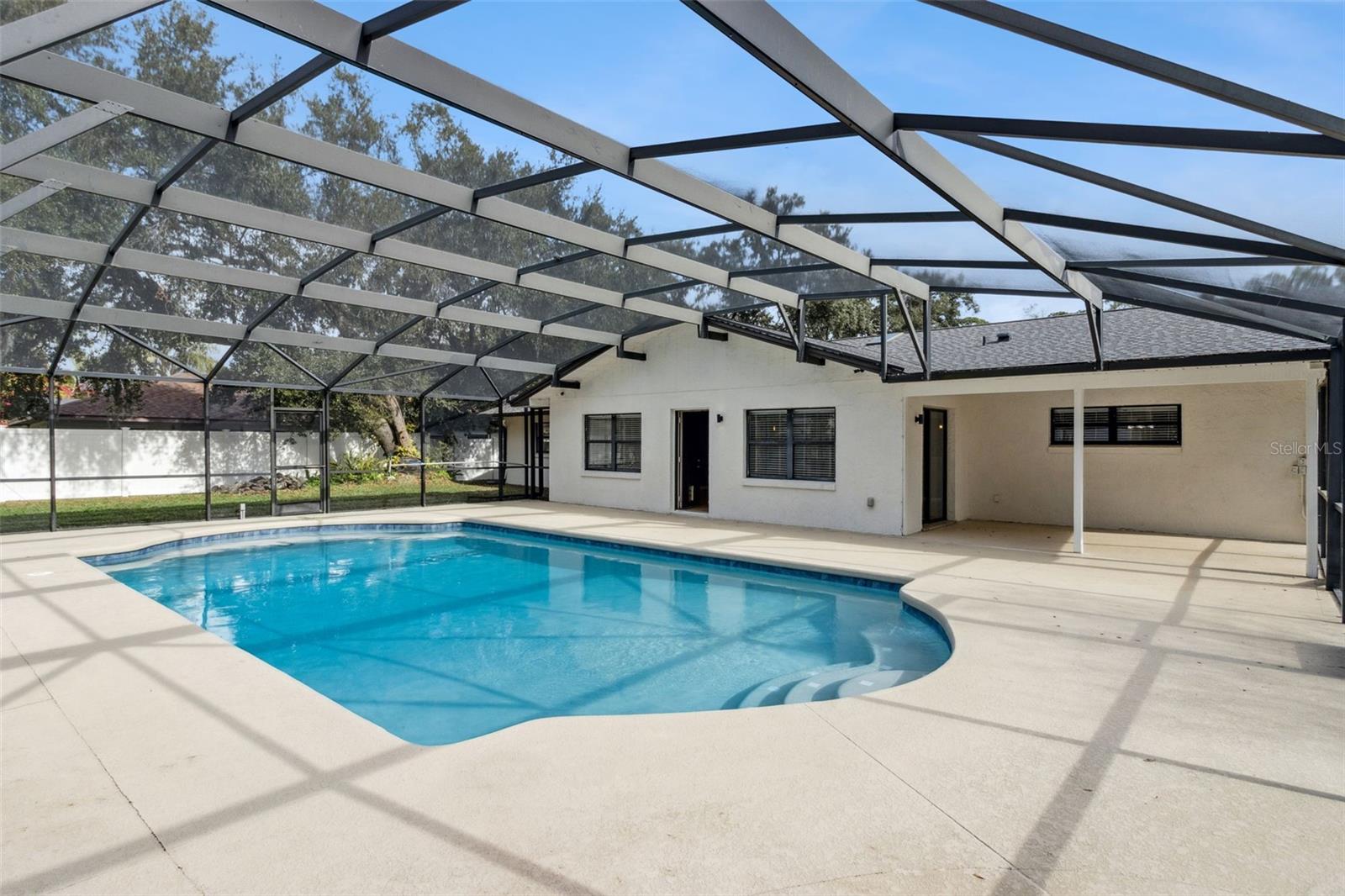 LAKE PEARL ESTATES - Residential