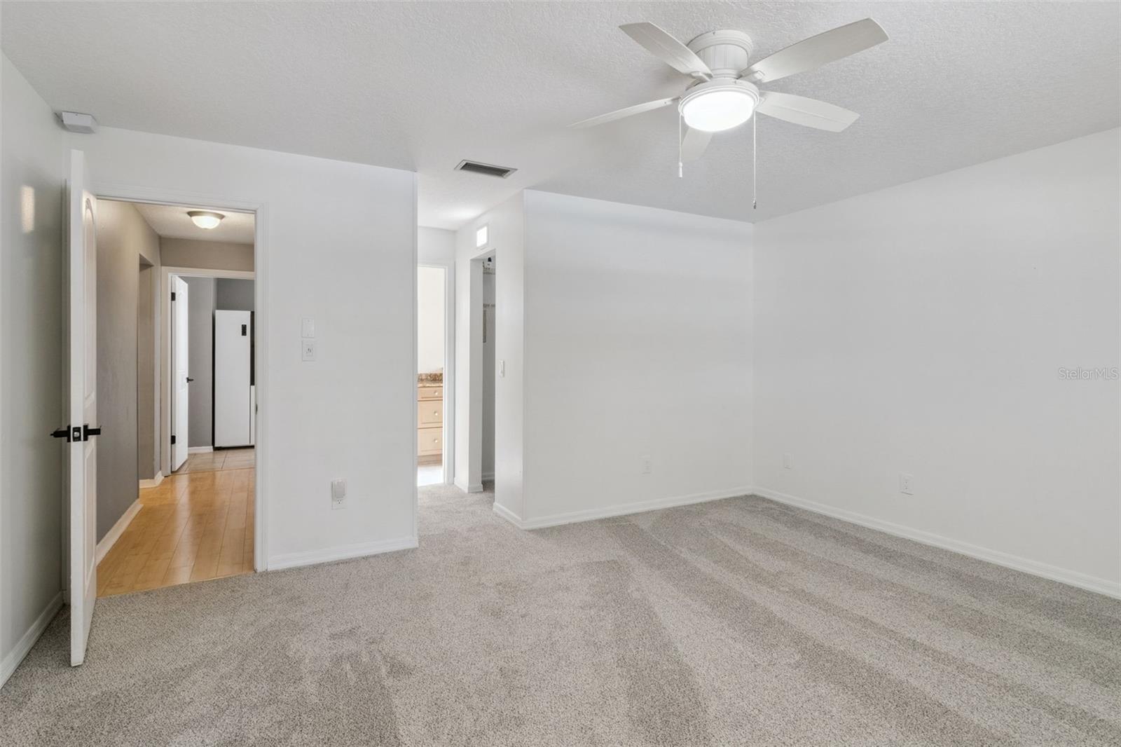 LAKE PEARL ESTATES - Residential