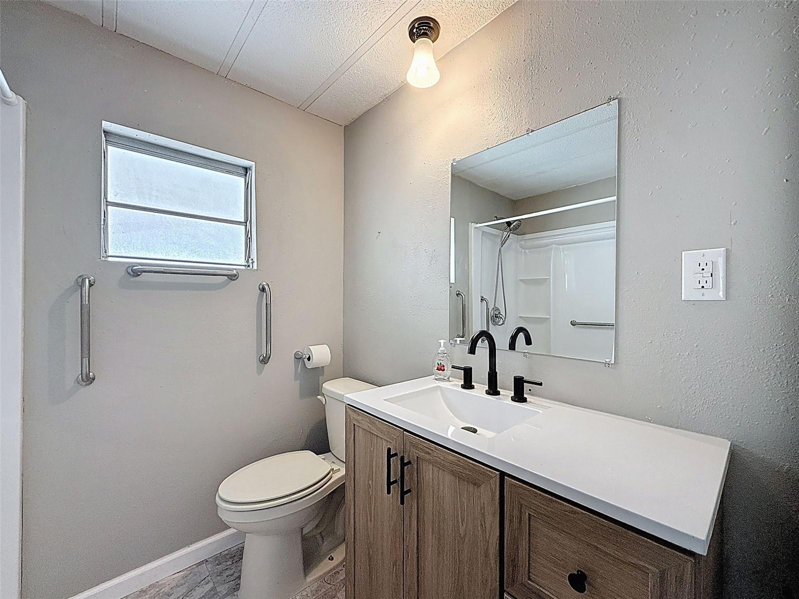 SIGNAL COVE - Residential