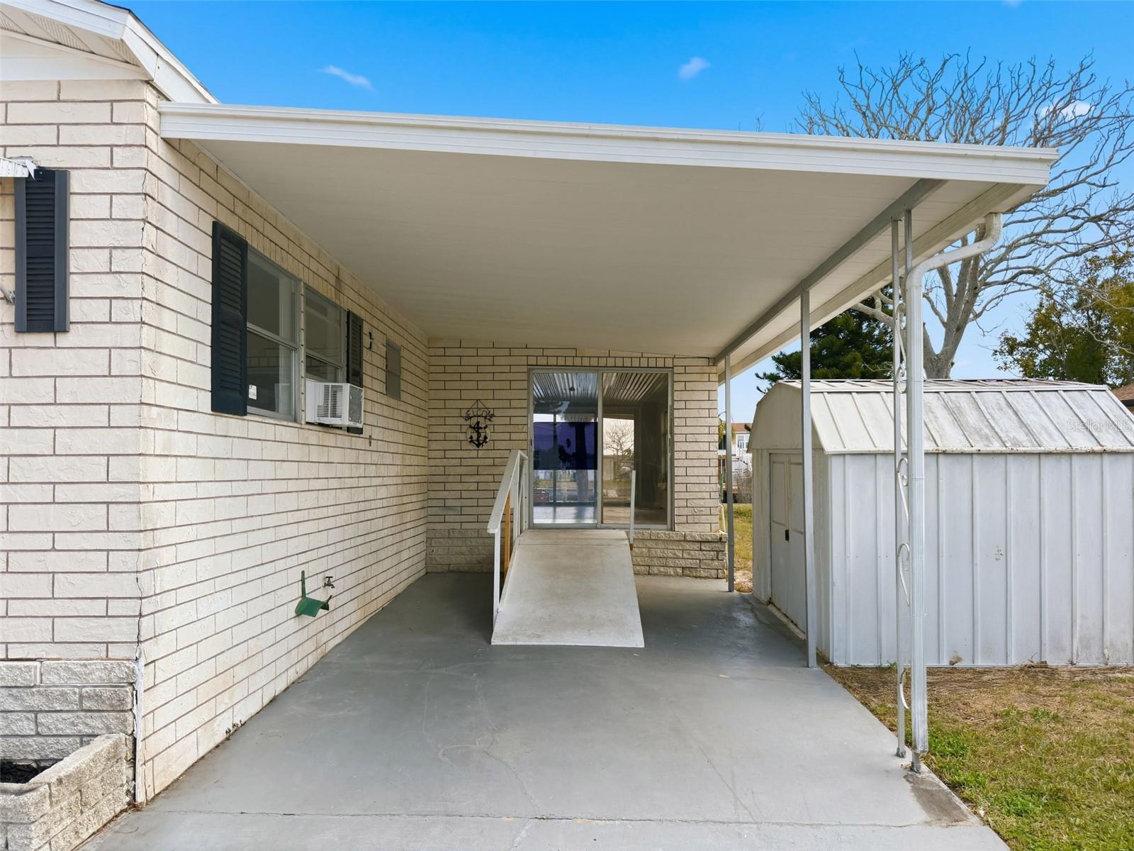 SIGNAL COVE - Residential