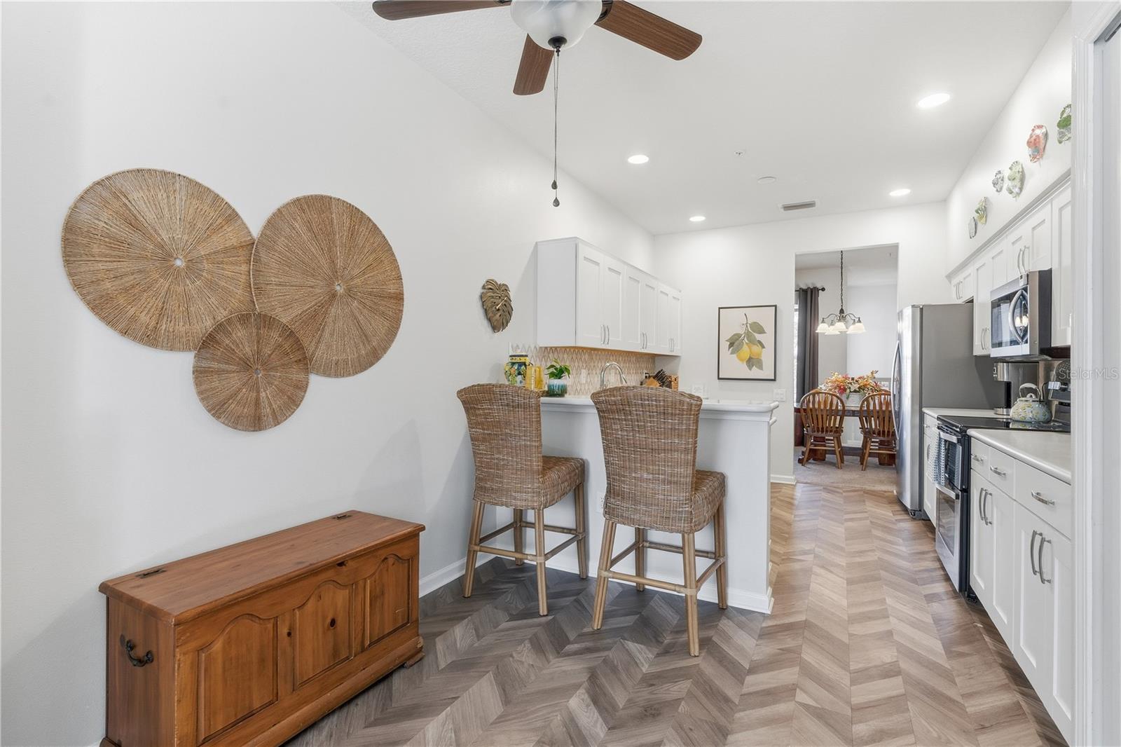 COACHMAN RESERVE CONDO - Residential