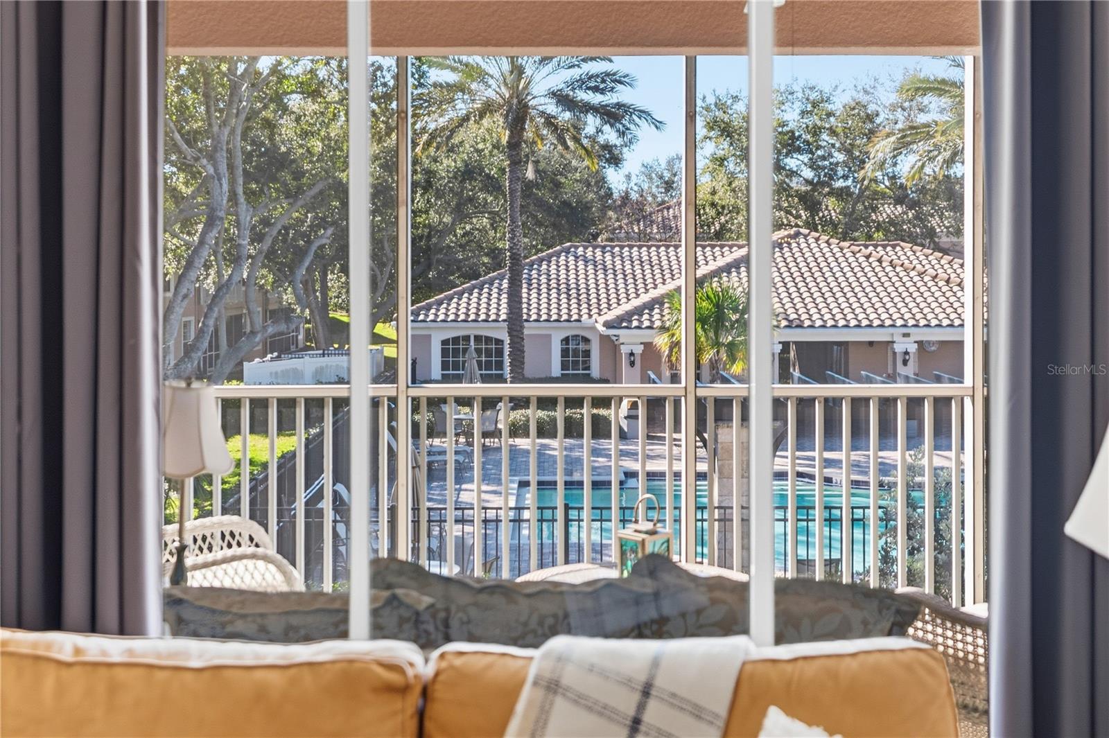 COACHMAN RESERVE CONDO - Residential