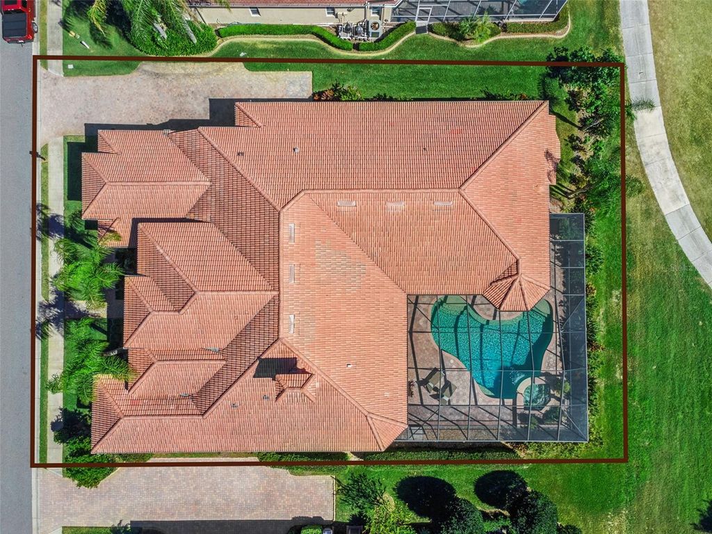 Photo of 685 Whisper Woods Drive, Lakeland, FL 33813 (MLS # O6356053)