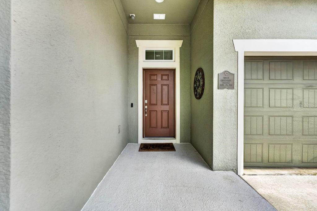 6127 SHADOWLAKE DRIVE