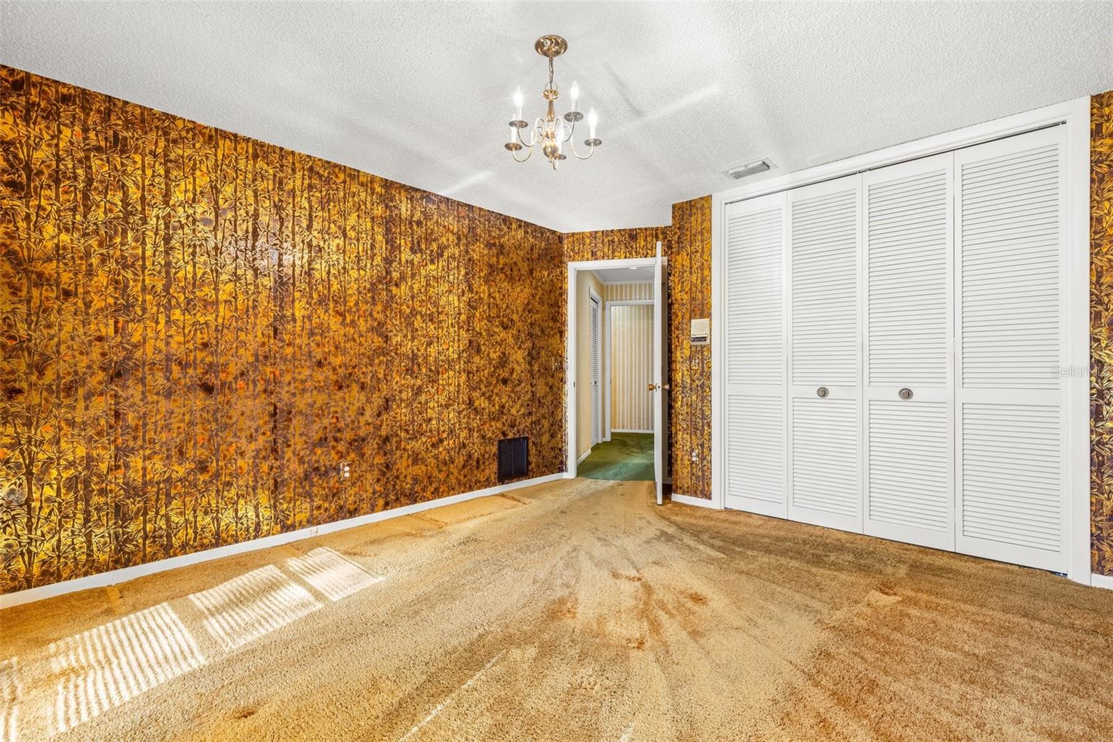 TEMPLE TERRACE ESTATES REP - Residential