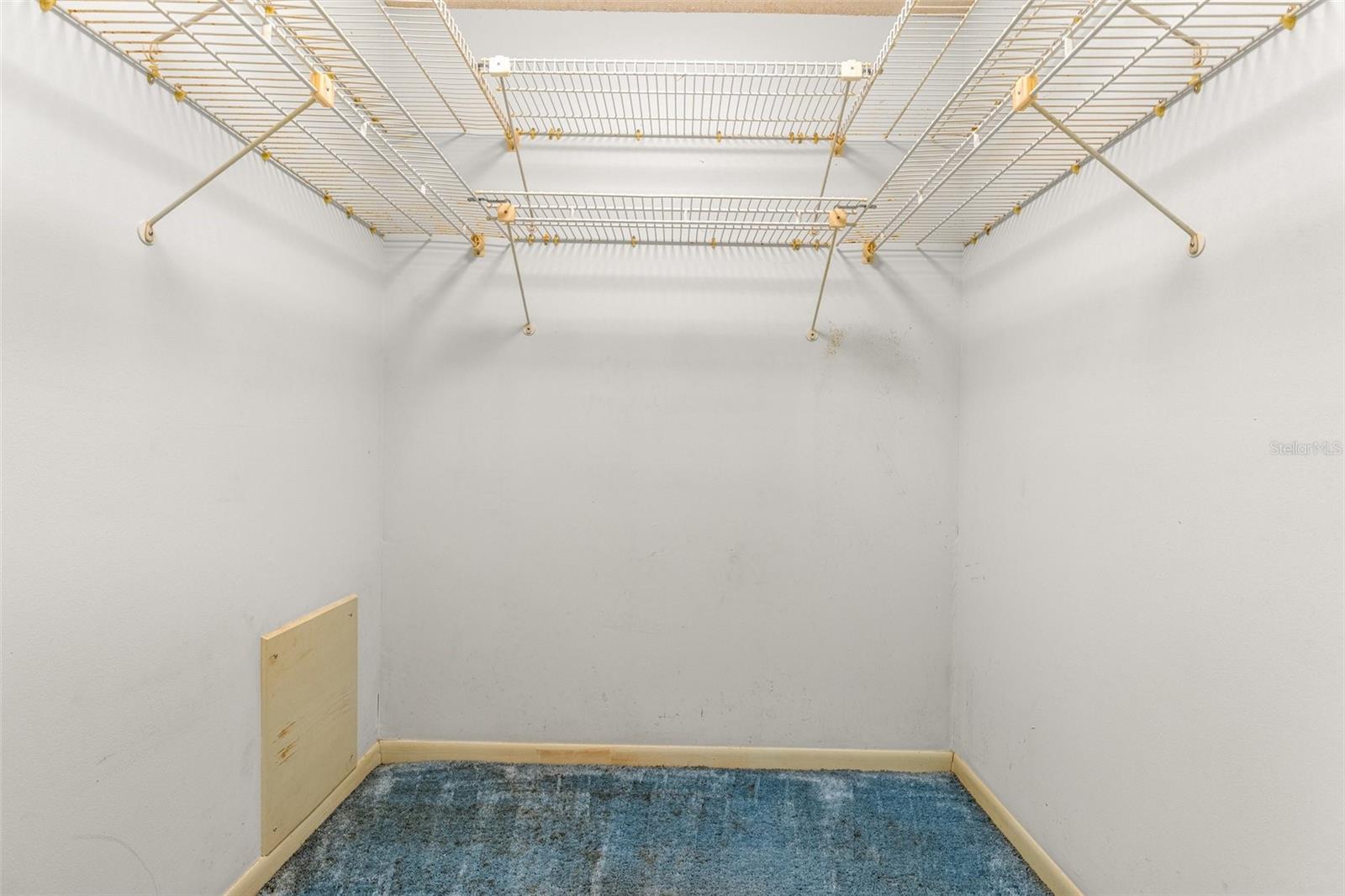 TEMPLE TERRACE ESTATES REP - Residential