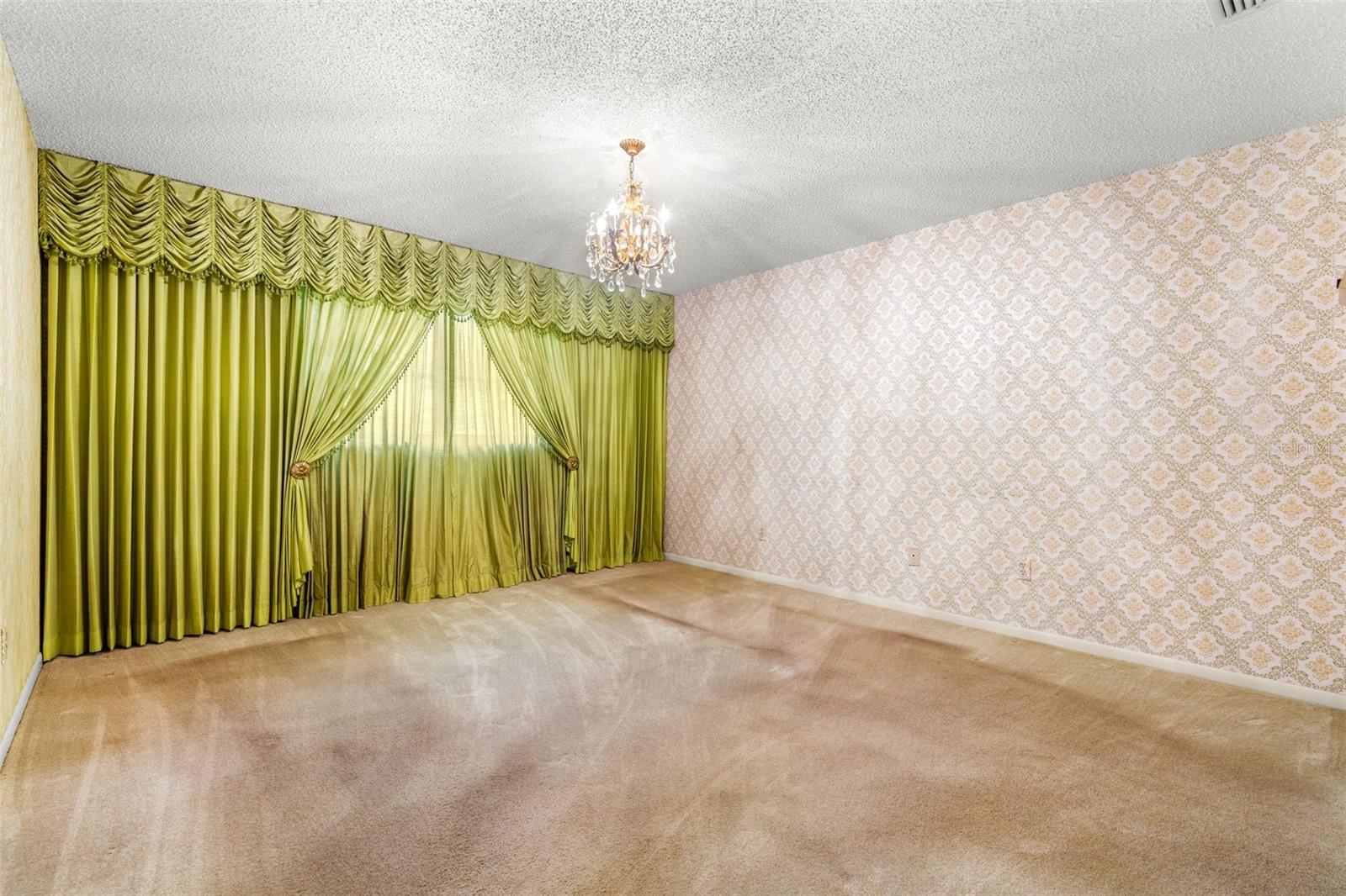 TEMPLE TERRACE ESTATES REP - Residential