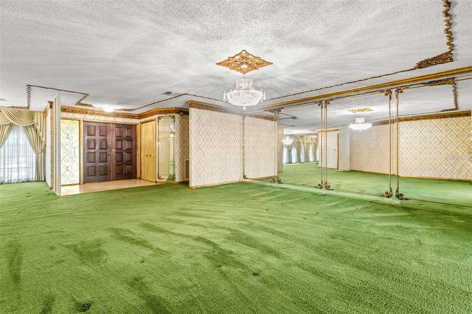 TEMPLE TERRACE ESTATES REP - Residential