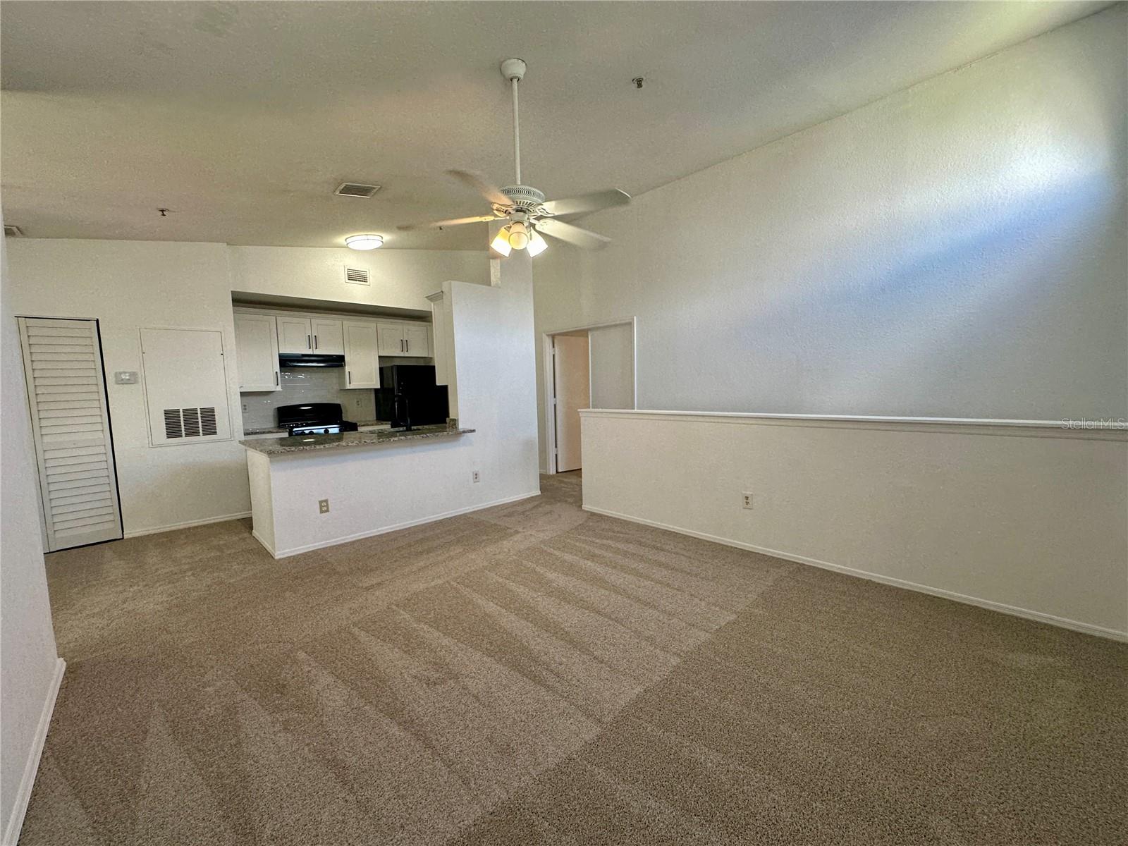 COLUMBIA ARMS CONDO - Residential Lease