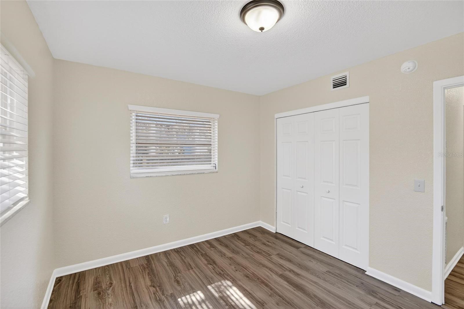 MULBERRY GARDENS - Residential Lease