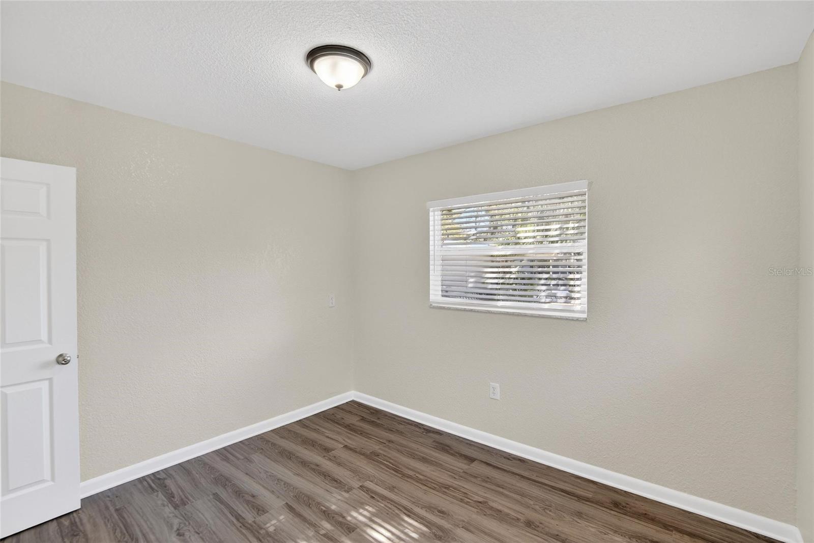 MULBERRY GARDENS - Residential Lease