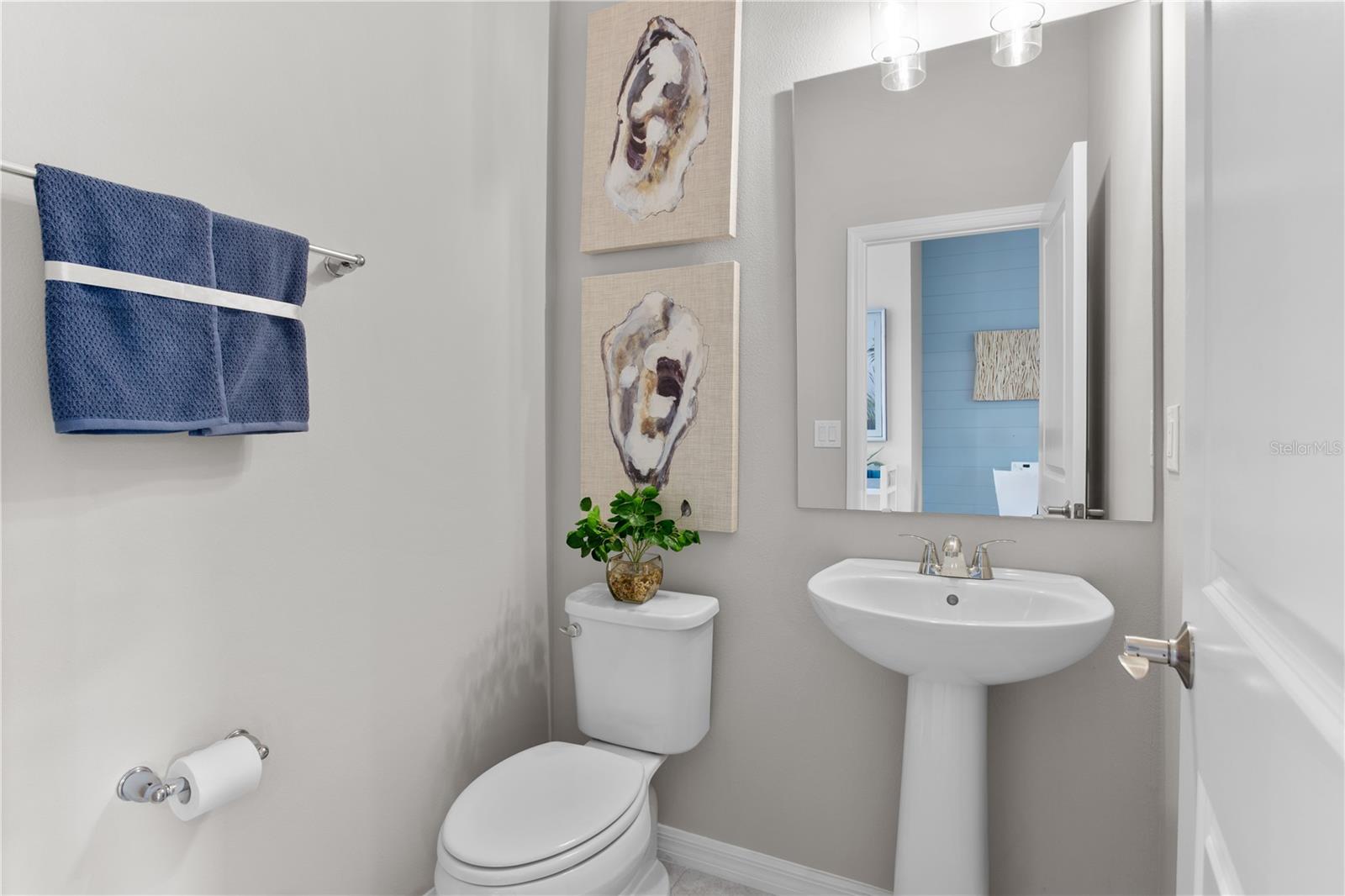 WESTCHASE STATION TOWNHOMES - Residential