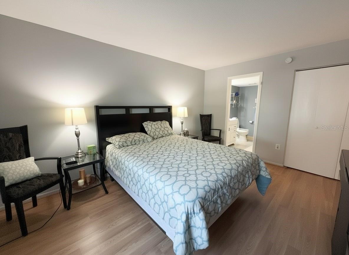 PATRIOT SQUARE APTS - Residential