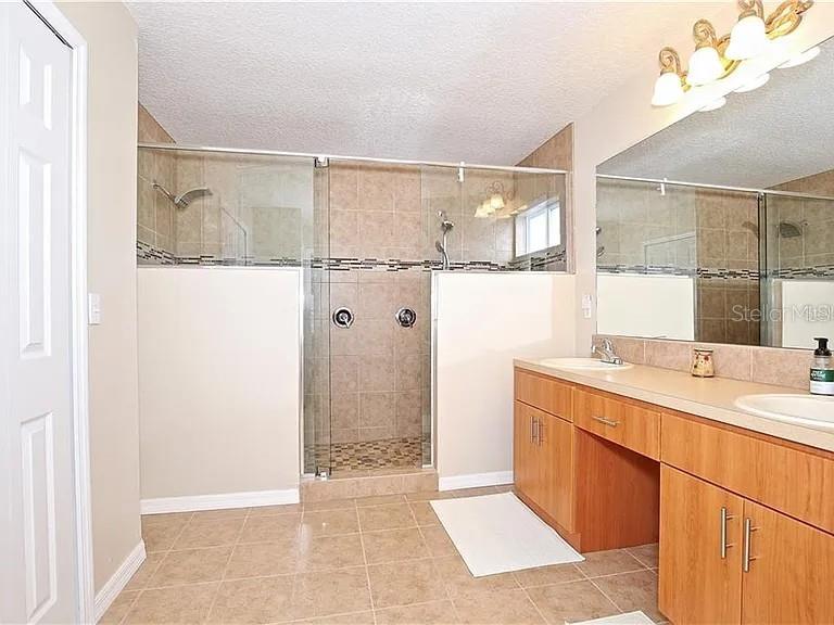 STONEYBROOK - Residential