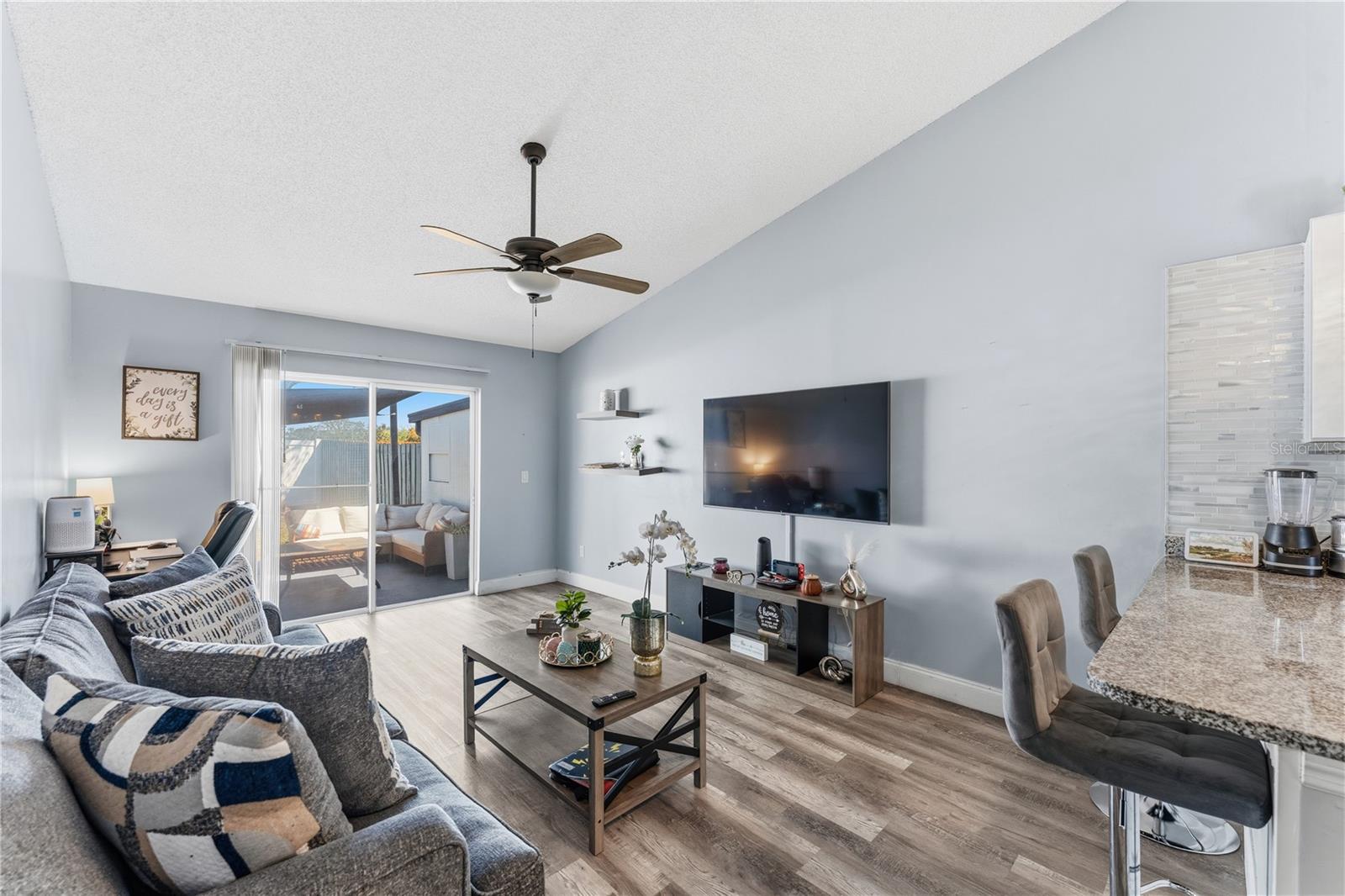 WINTER RIDGE - Residential