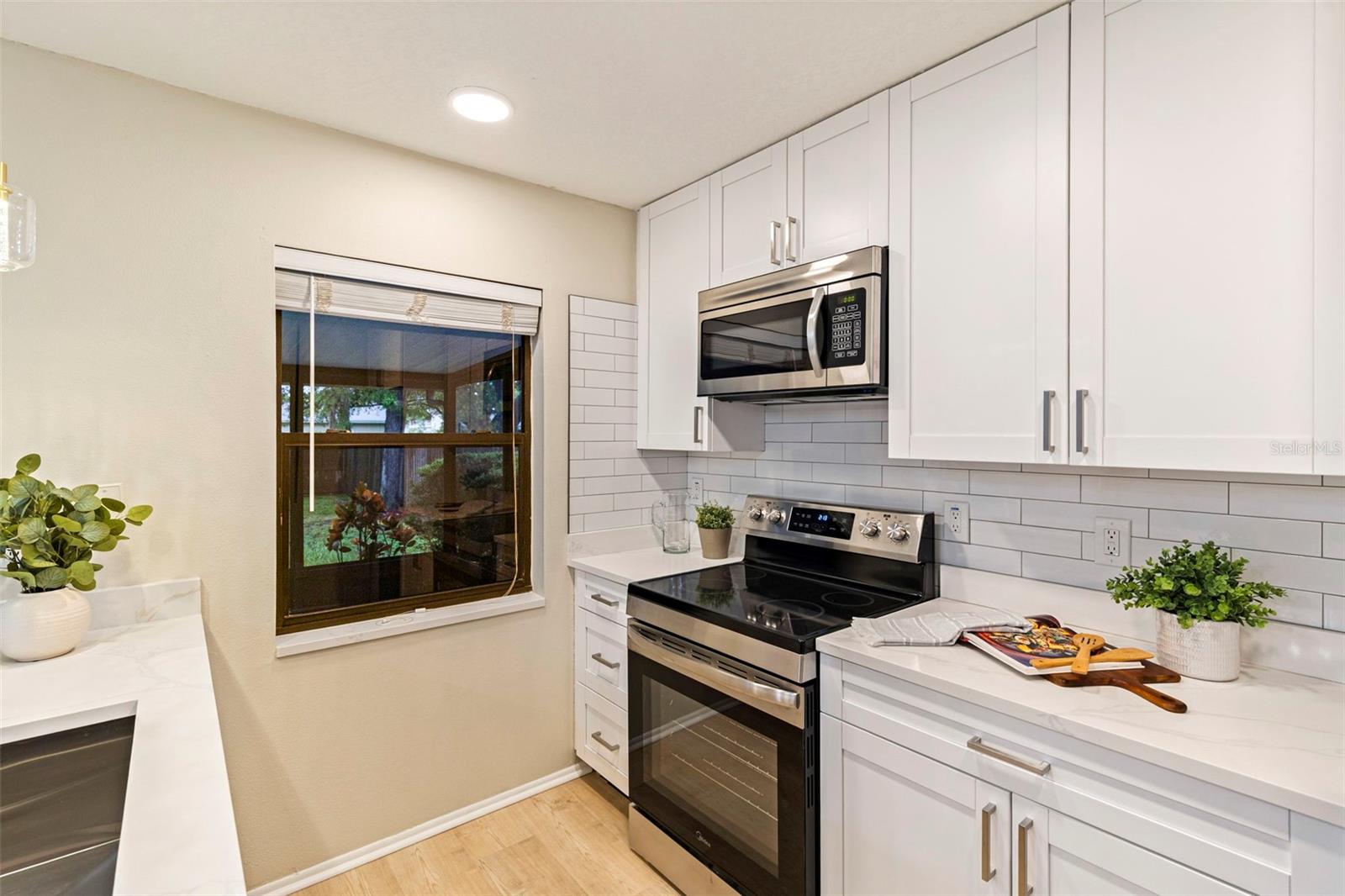 PIPERS GLEN - Residential Lease