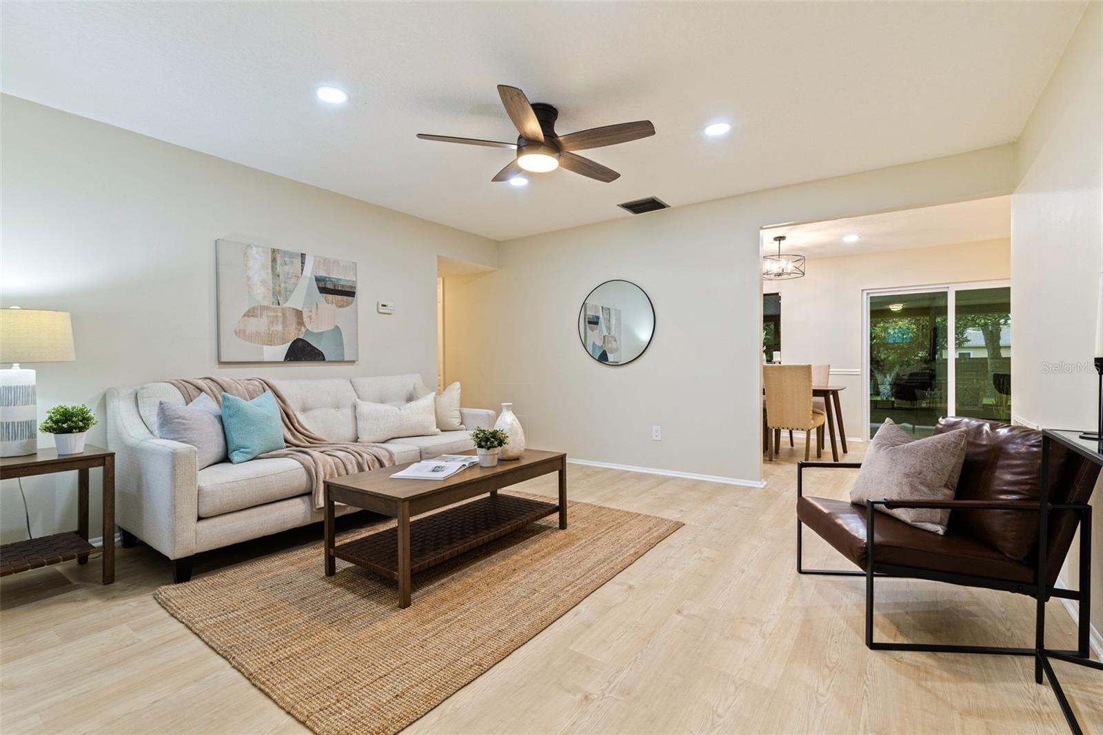 PIPERS GLEN - Residential Lease