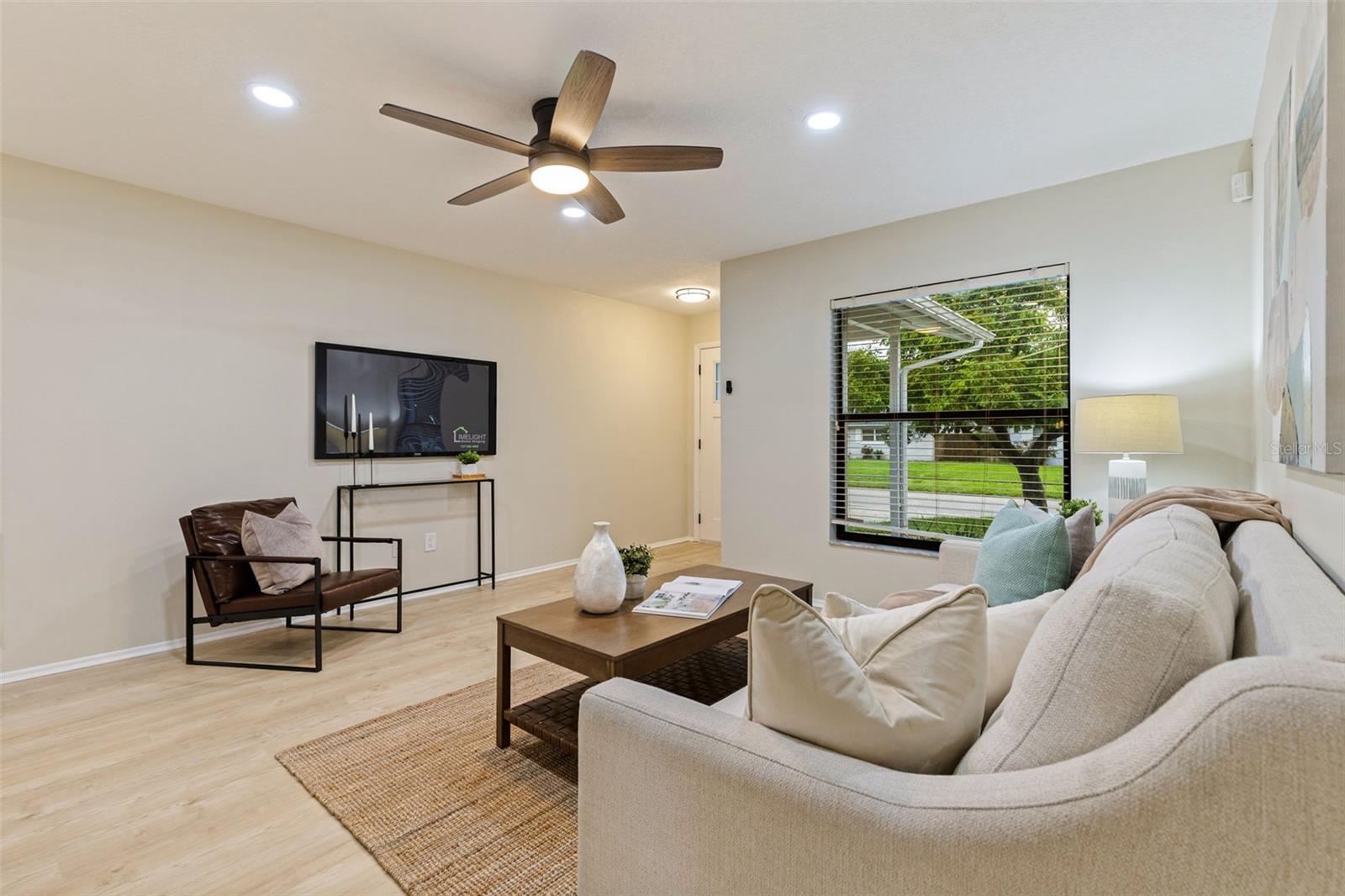 PIPERS GLEN - Residential Lease