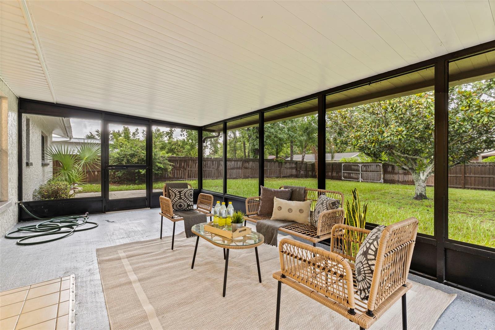 PIPERS GLEN - Residential Lease