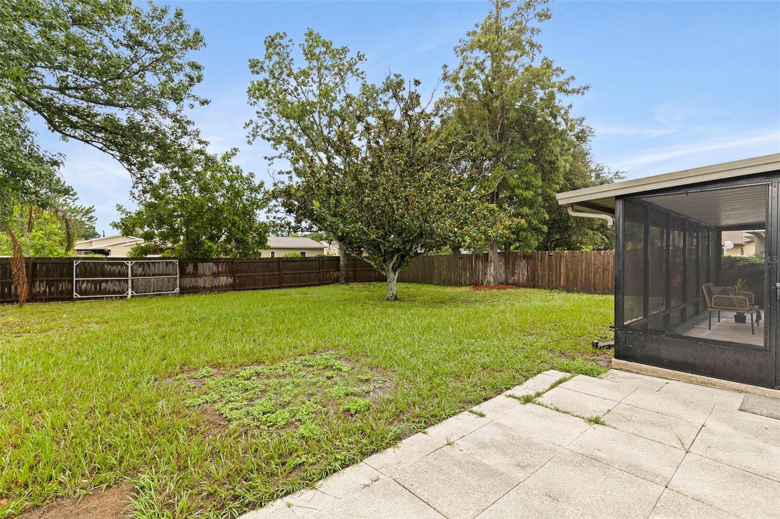 PIPERS GLEN - Residential Lease