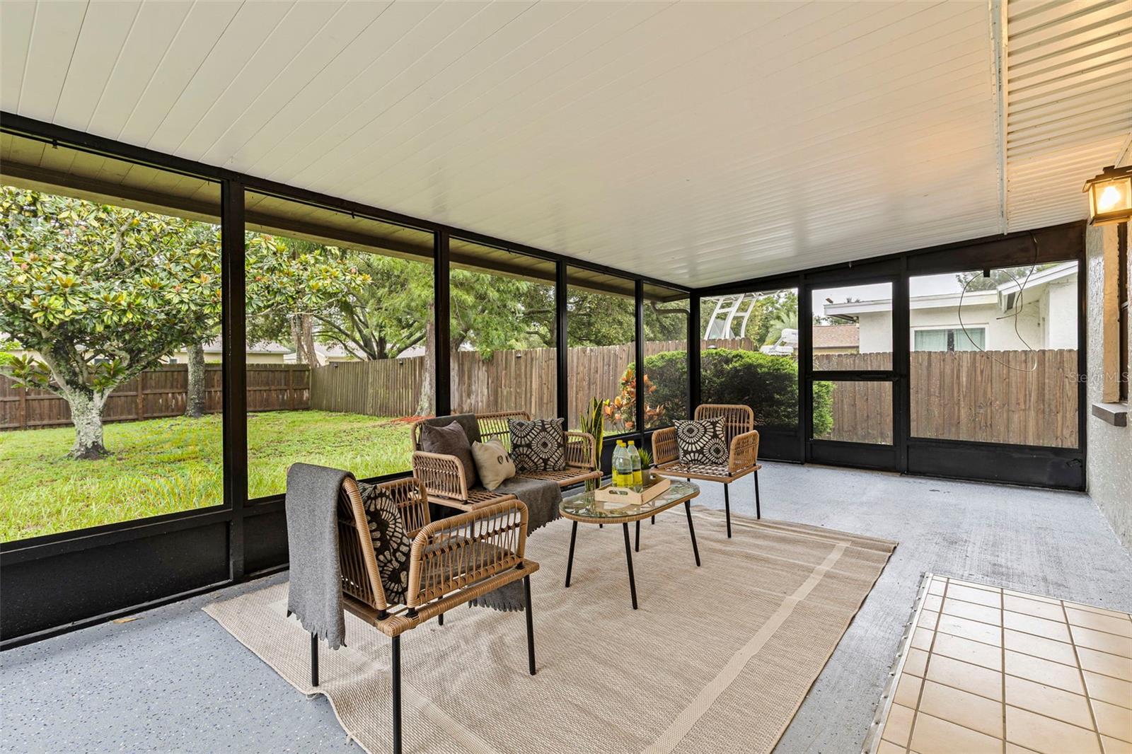 PIPERS GLEN - Residential Lease