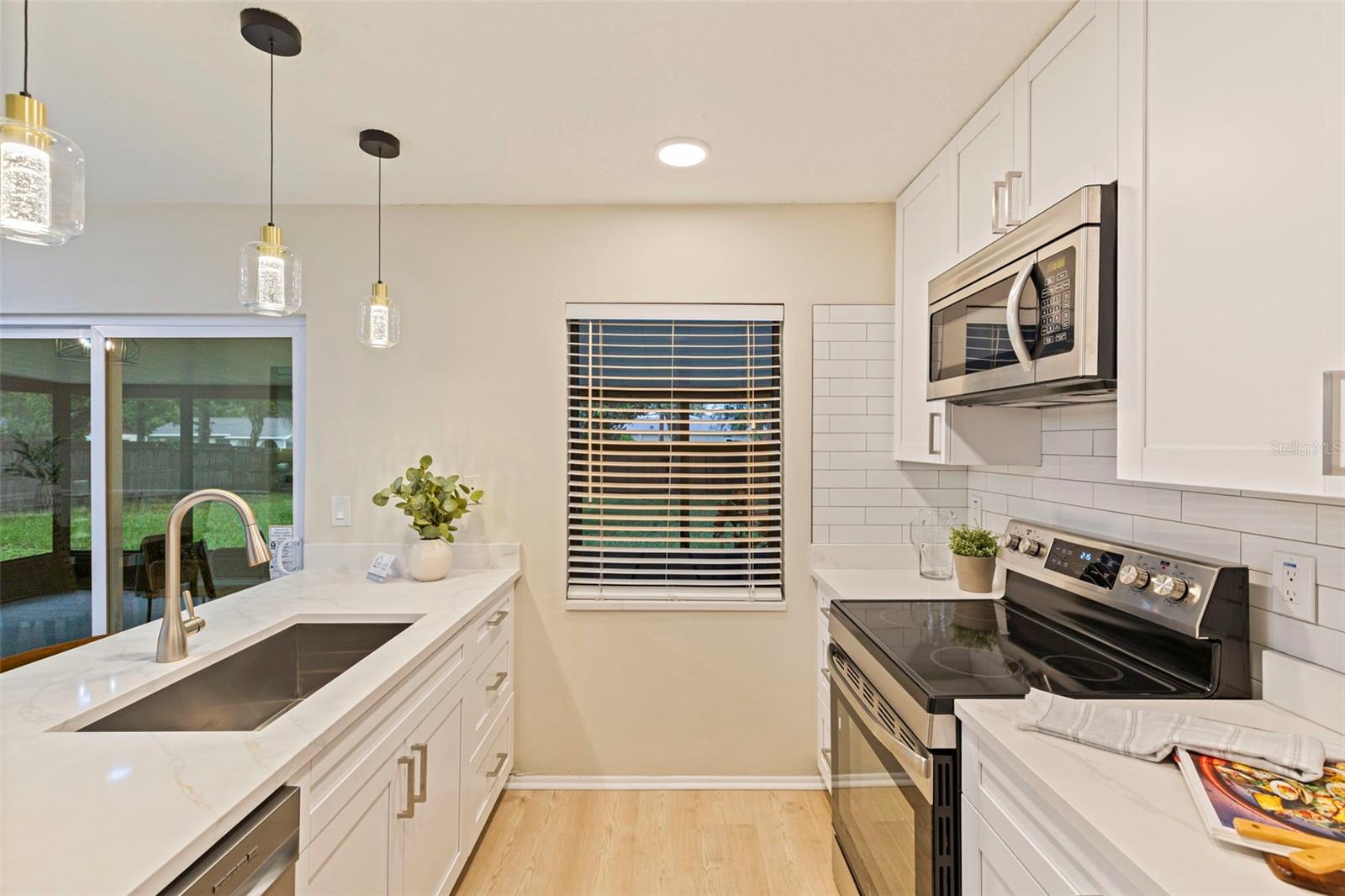 PIPERS GLEN - Residential Lease